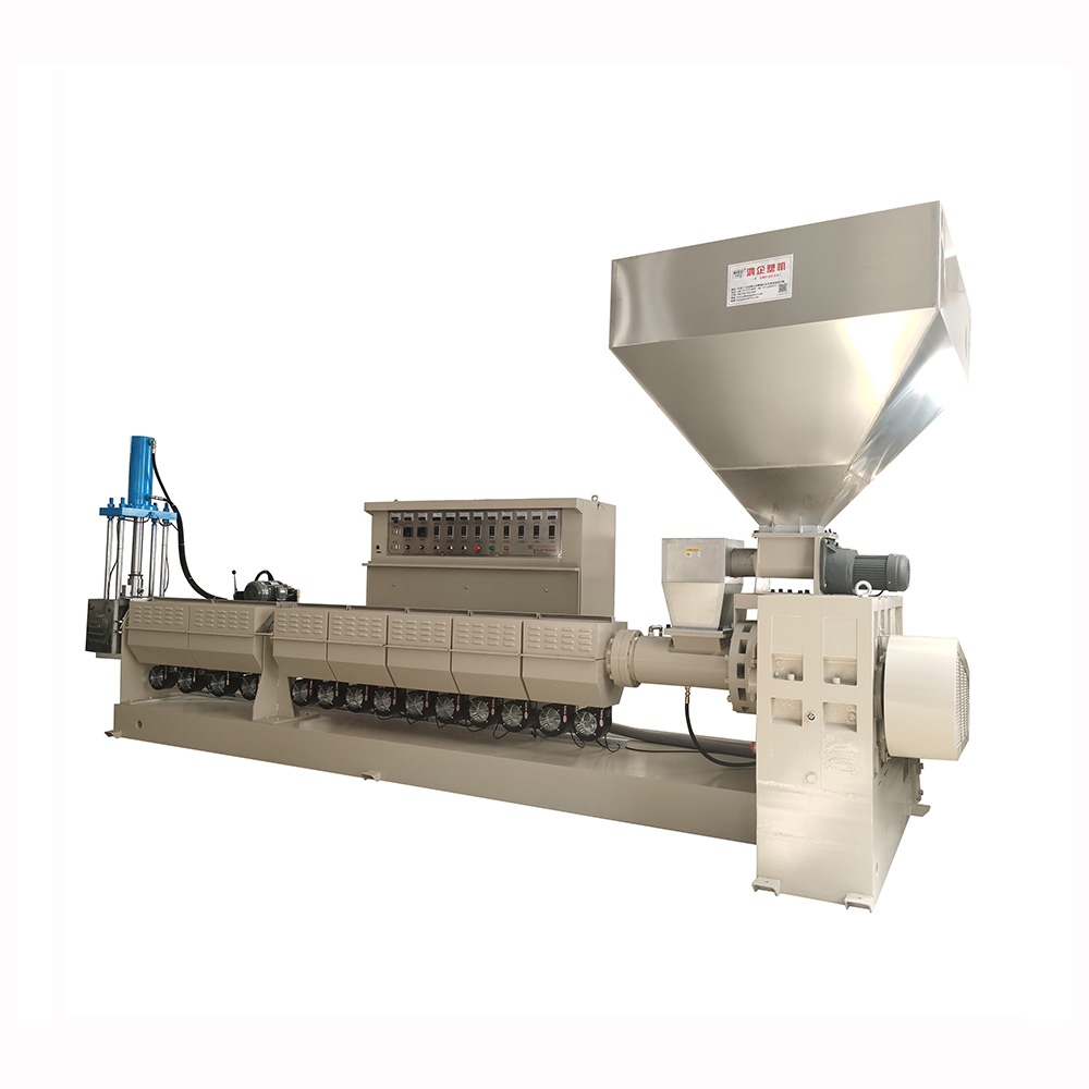 Plastic Extrusion Machine
